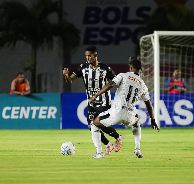 Botafogo-PB empata com o ASA de Arapiraca-AL em 2 a 2 na falha do goleiro Luiz Daniel do Belo, pelo Nordestão 2026.