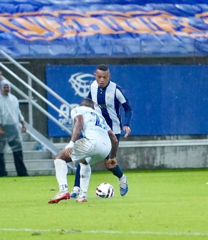 Serra Branca-PB empata com o Retrô-PE na Arena Pernambuco pela Série D